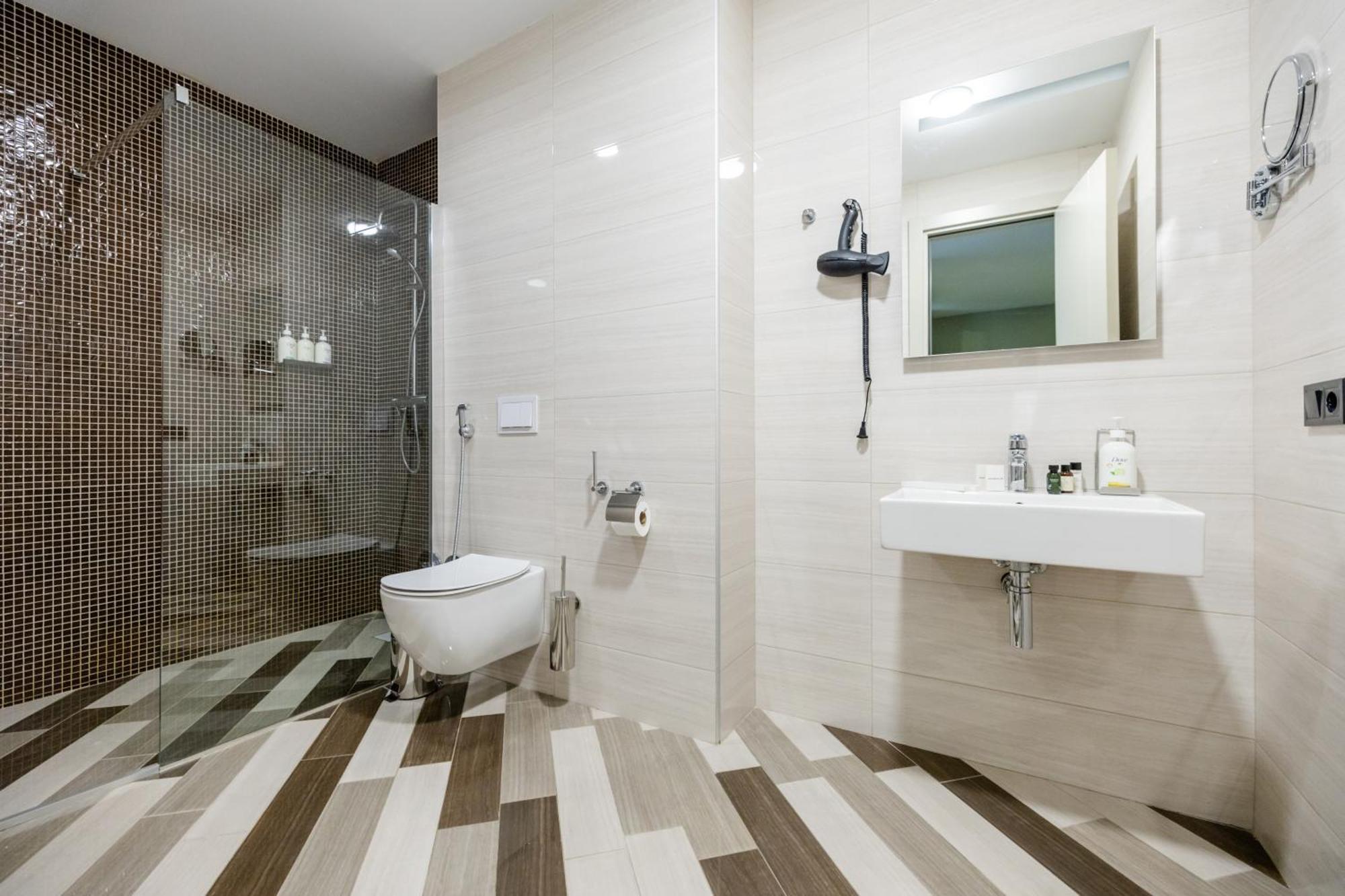 Brosse Garden Tbilisi Quarto foto
